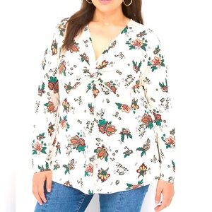 NWT Lane Bryant twist front v-neck swing top, size 22/24